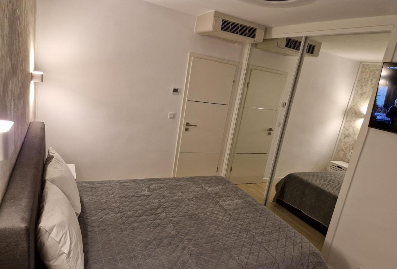 Old Town 1 St Floor, Near The Beach Benidorm Bagian luar foto